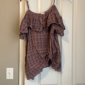 Hyku blouse in light purple size medium. Drop shoulder, bohemian style
